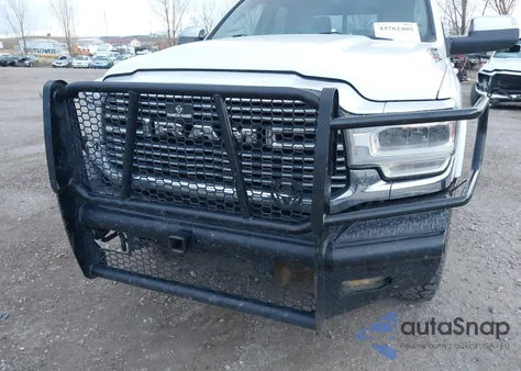 2022 Ram 2500 Laramie 4X4 6'4 Box из США, поврежденный, VIN 3C6UR5FL7NG126095